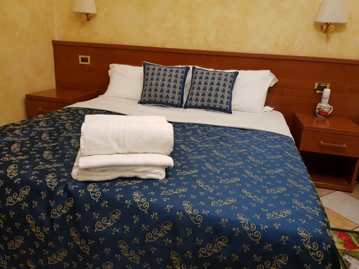 Rainbow Guest House Рим Экстерьер фото