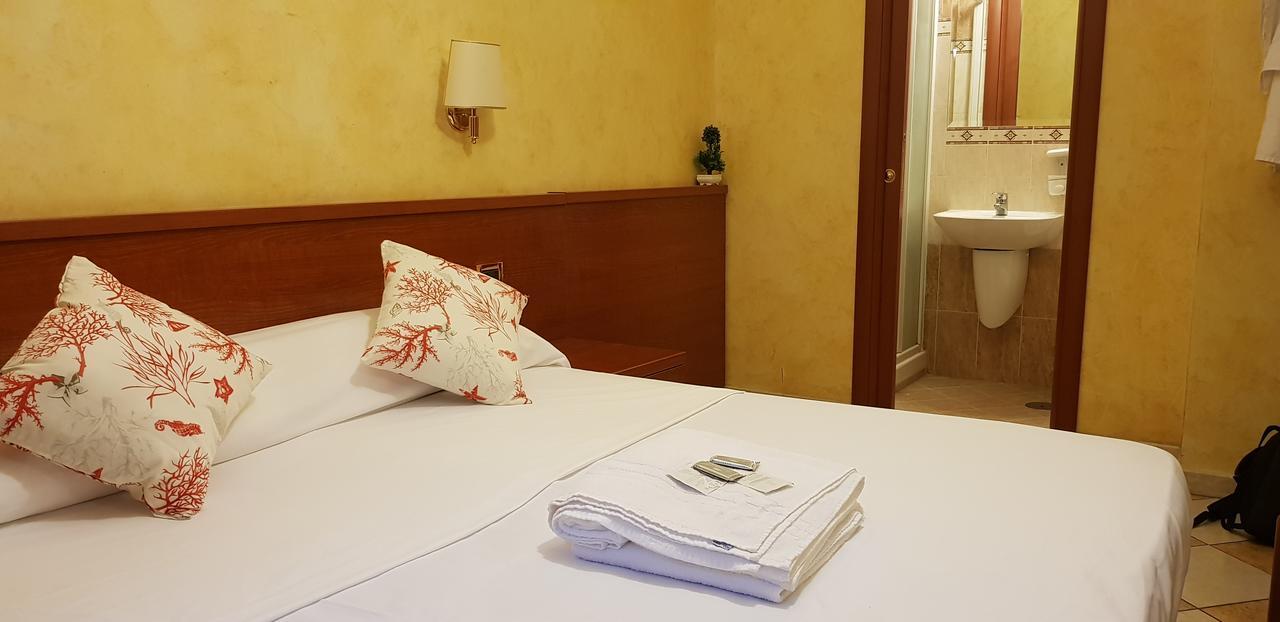 Rainbow Guest House Рим Экстерьер фото