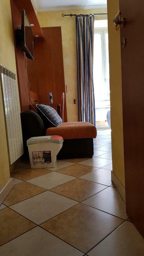 Rainbow Guest House Рим Экстерьер фото