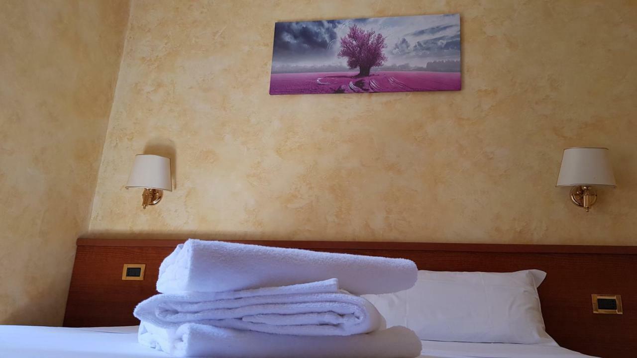 Rainbow Guest House Рим Экстерьер фото
